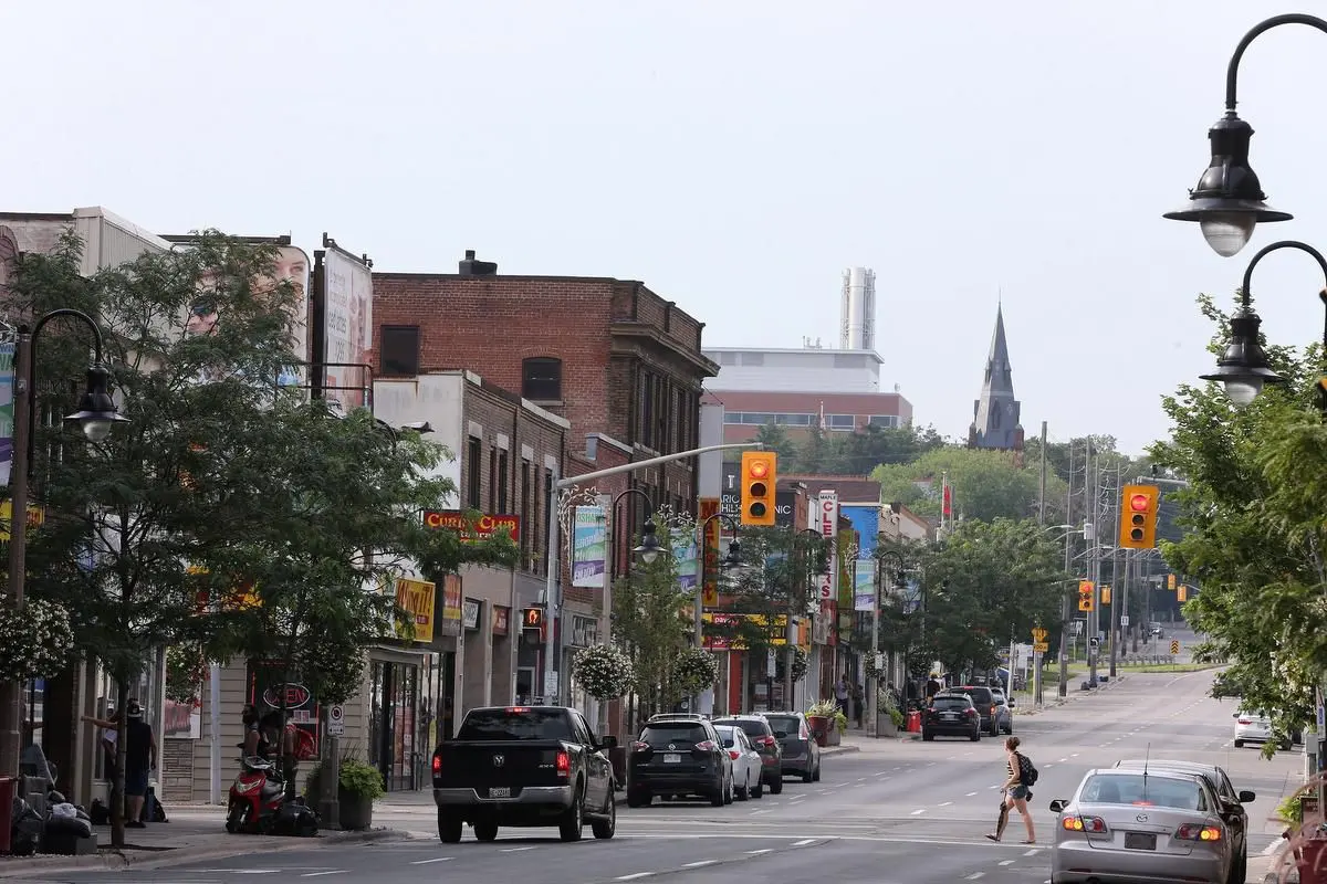 <p><strong>Fast Junk Removal Services in Oshawa</strong></p>